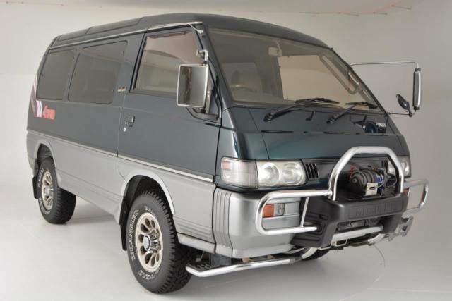 1992 Mitsubishi Delica 4WD Turbo Diesel Crystal Lite Roof Cool Box !!!!