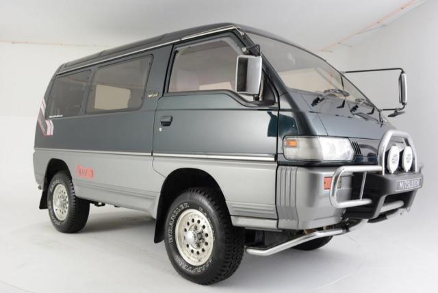 1992 Mitsubishi Delica Crystal Lite Roof 4WD Diesel