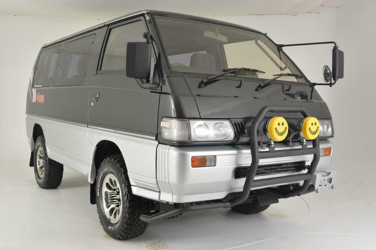 1992 Mitsubishi Delica Exceed 4WD Turbo Diesel