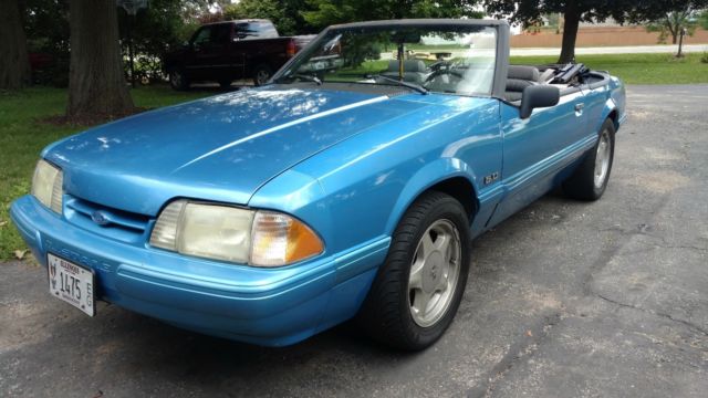 1992 Ford Mustang LX