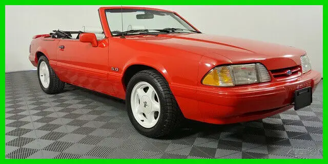 1992 Ford Mustang LX