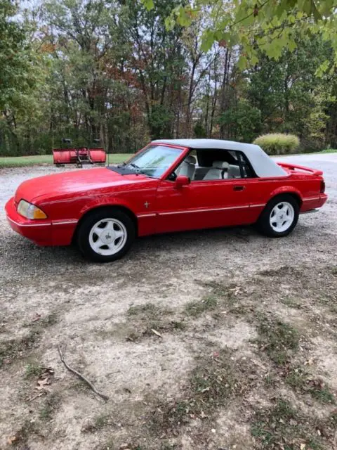 1992 Ford Mustang