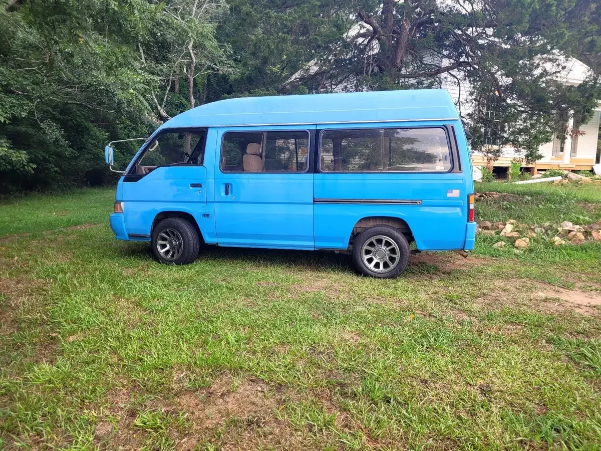 1992 Nissan Caravan