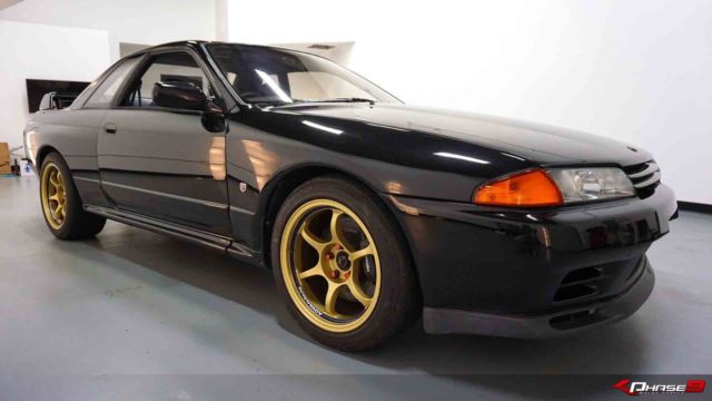 1992 Nissan GT-R Skyline GT-R