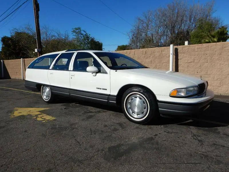 1992 Oldsmobile Custom Cruiser Base 4dr Wagon