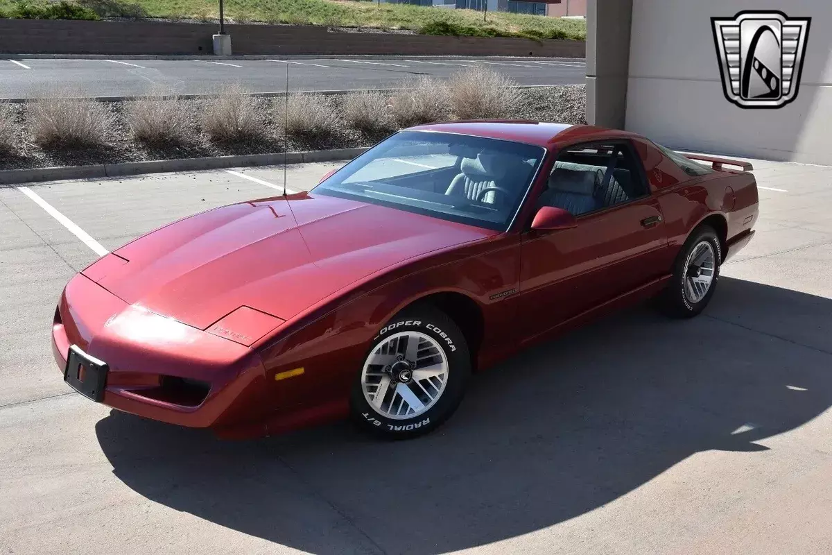 1992 Pontiac Firebird BASE