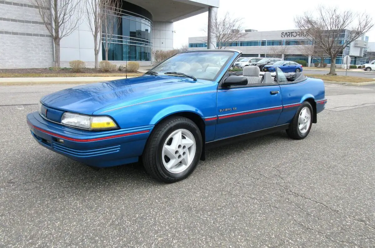 1992 Sunbird SE