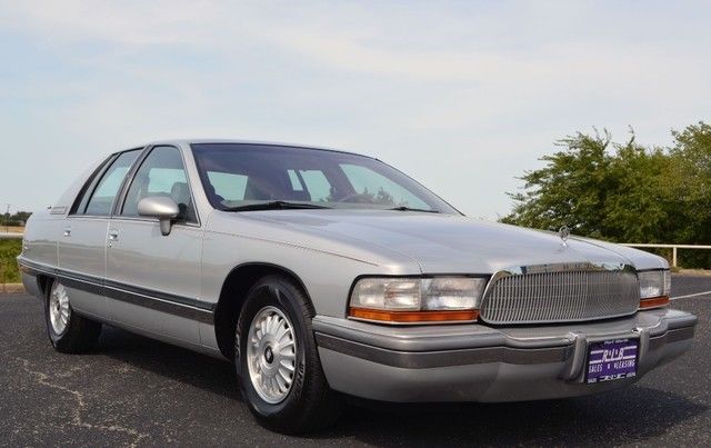 1992 Buick Roadmaster Limited Sedan