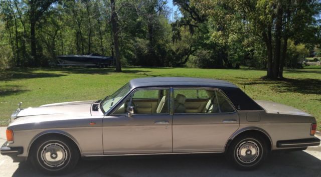 1992 Rolls-Royce Silver Spirit/Spur/Dawn