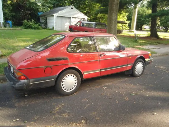 1992 Saab 900 Base