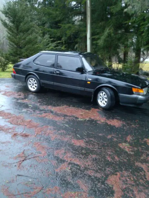 1992 Saab 900 Turbo Hatchback 2-Door