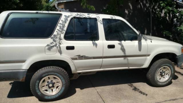 1992 Toyota 4Runner SR5