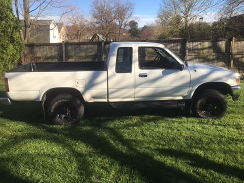 1992 Toyota Tacoma DLX