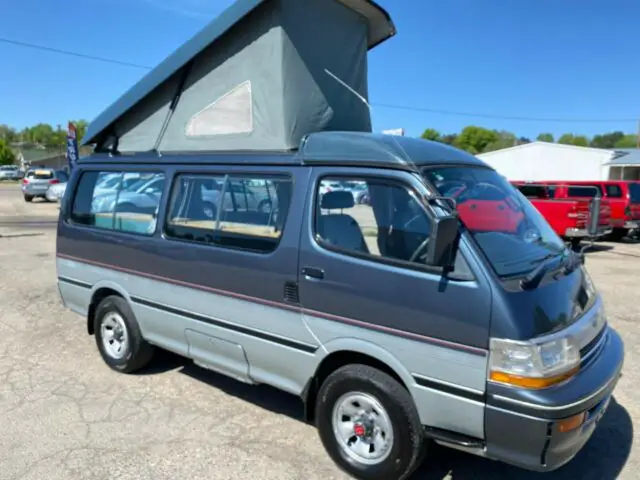 1992 Toyota Hiace cruising cabin super custom