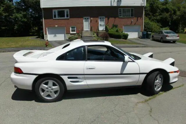 1992 Toyota MR2 Base