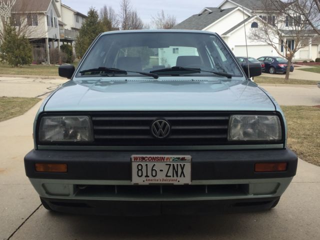 1992 Volkswagen Jetta GL Sedan 4-Door