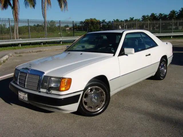 1993 Mercedes-Benz 300-Series