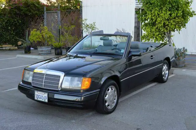 1993 Mercedes-Benz 300-Series 300CE E320 Cabriolet convertible