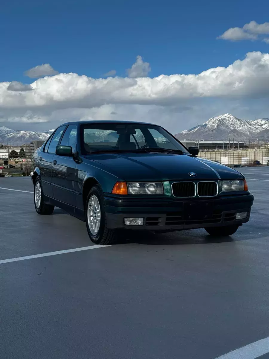 1993 BMW 3-Series I