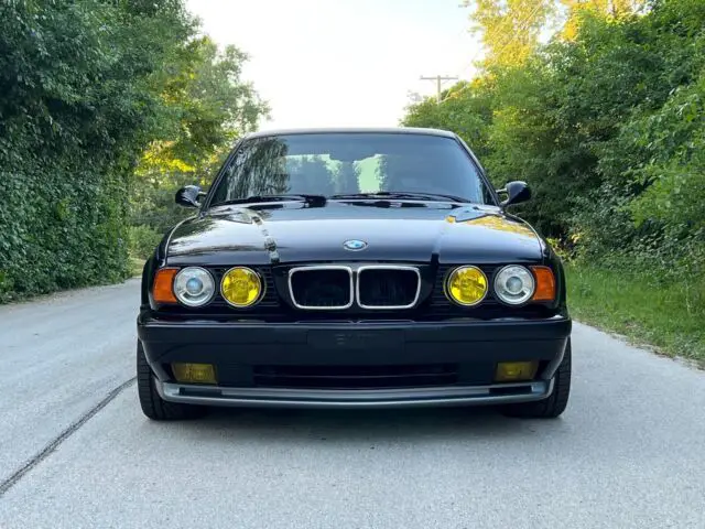 1993 BMW M5