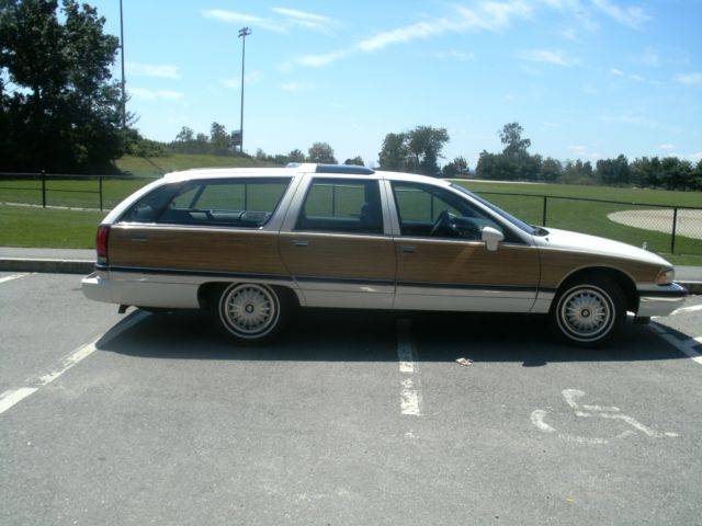 1993 Buick Roadmaster Estate Wagon Wagon 4-Door