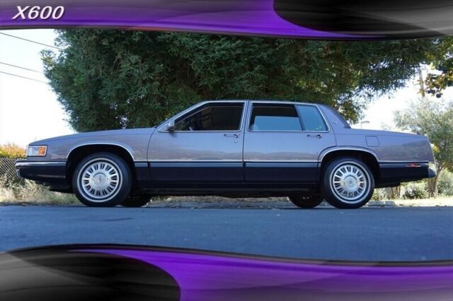 1993 Cadillac DeVille 1 Owner 30000 Miles