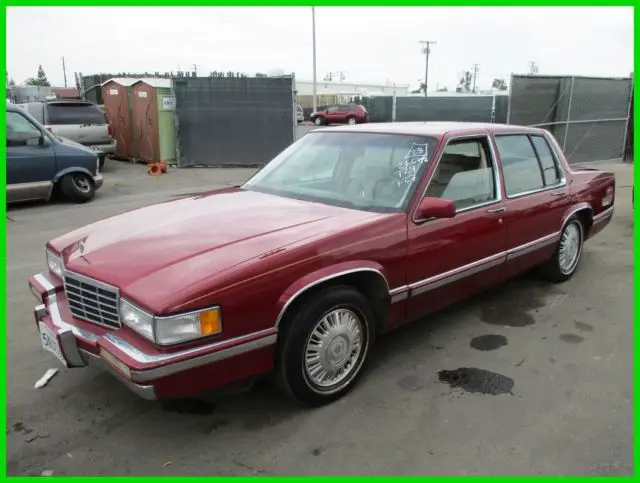 1993 Cadillac DeVille Base Sedan 4-Door