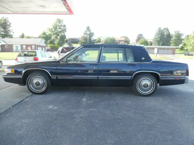 1993 Cadillac DeVille GOLD TRIM