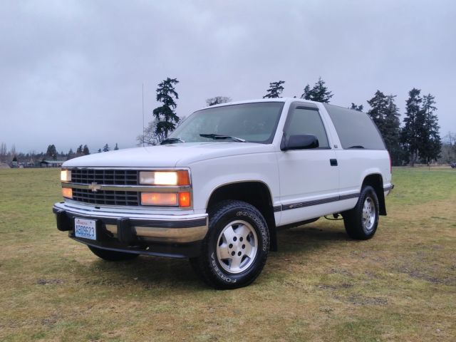 1993 Chevrolet Tahoe 2 Door K5 Blazer Silverado 4x4 40k Original Miles