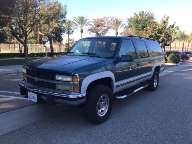 1993 Chevrolet Suburban 2500 SILVERADO