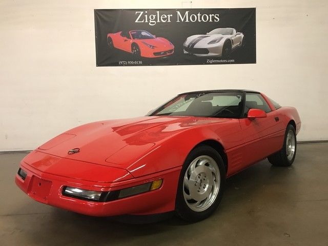 1993 Chevrolet Corvette Low miles ,