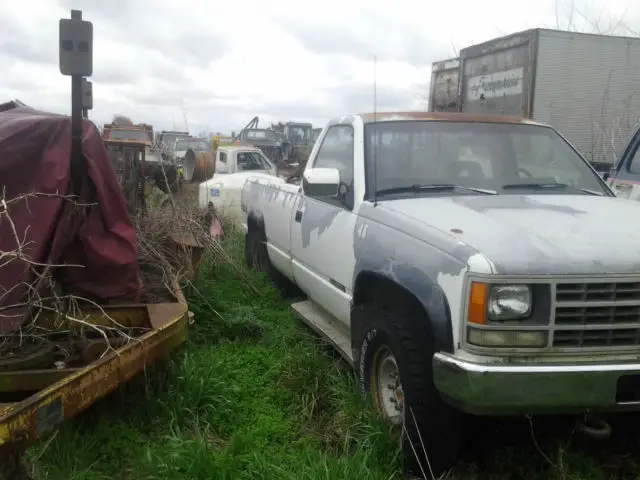 1993 Chevrolet C/K Pickup 3500 CHEYENNE