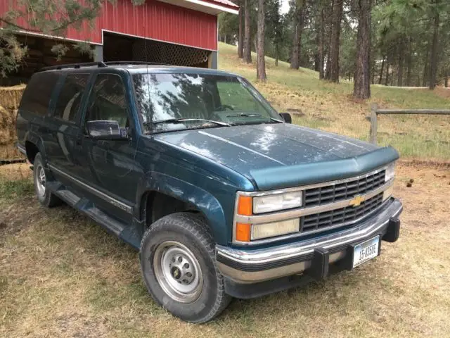 1993 Chevrolet Suburban Cloth