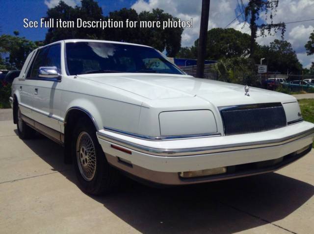 1993 Chrysler New Yorker Fifth Avenue