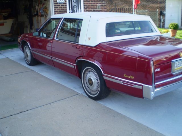 1993 Cadillac DeVille 4 door sedan