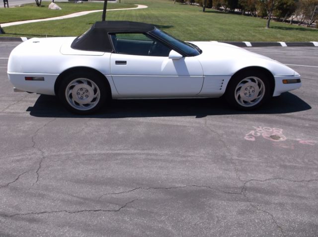 1993 Chevrolet Corvette convertible