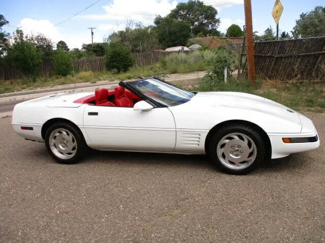 1993 Chevrolet Corvette convertible