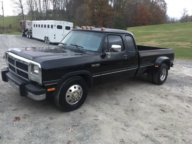 1993 Dodge Ram 3500 Slt