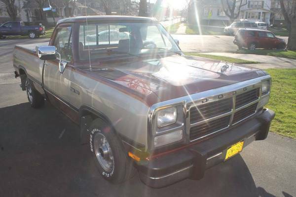 1993 Dodge Other Pickups D150 LE