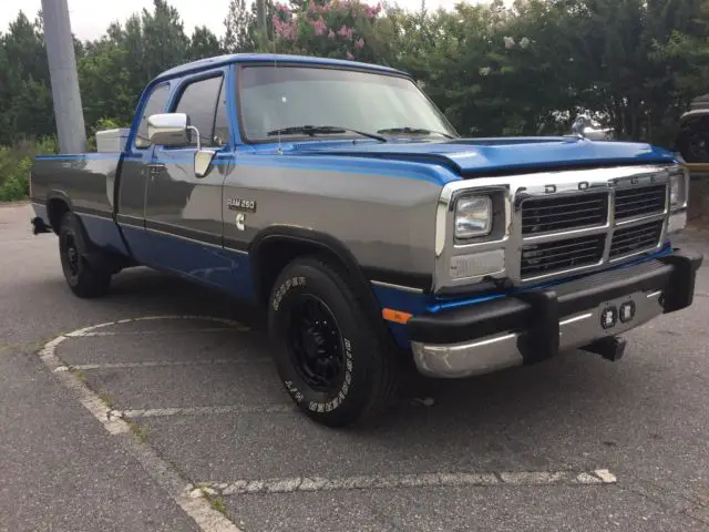 1993 Dodge Ram 2500 LE