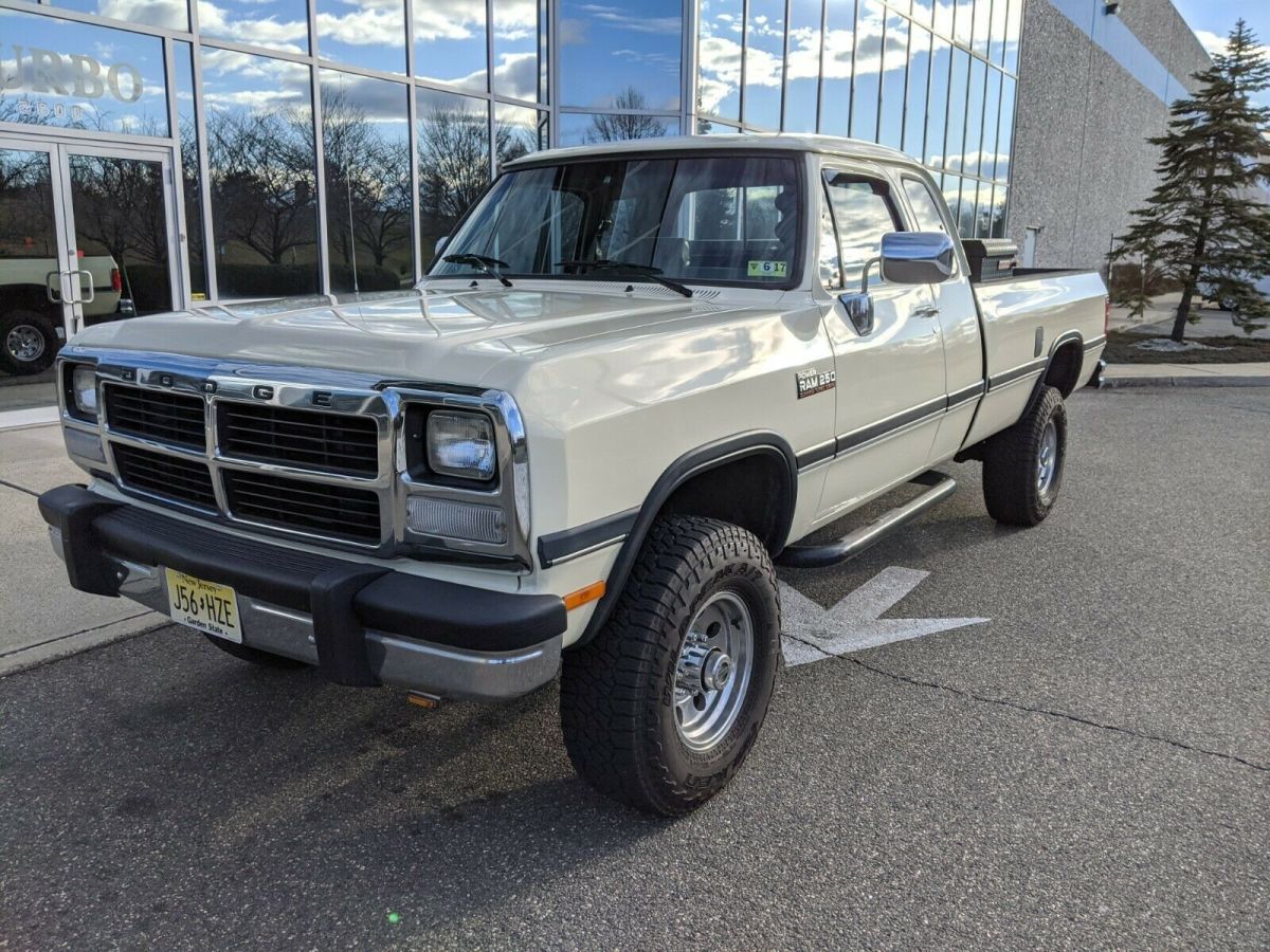 1993 Dodge Ram 2500 Super LE