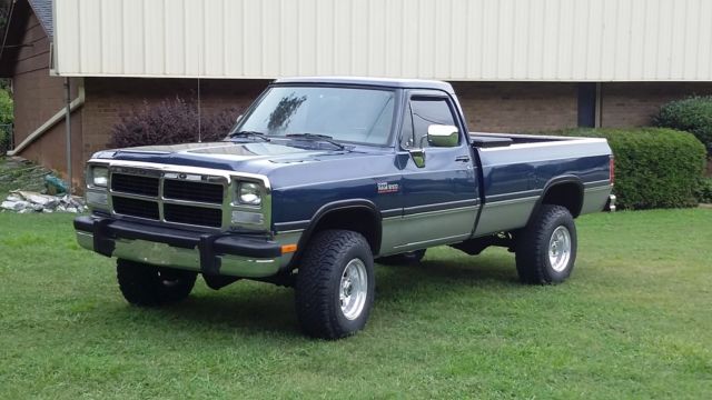 1993 Dodge Power Wagon LE