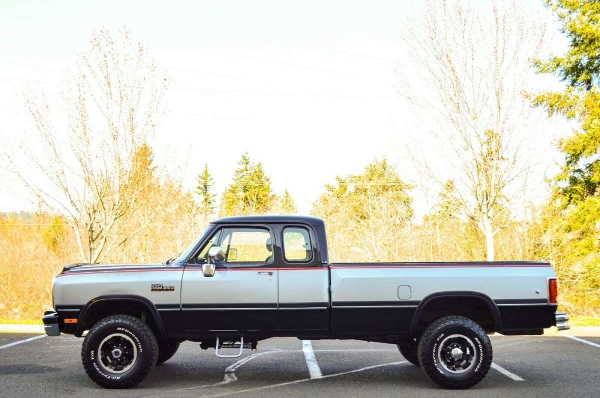 1993 Dodge Ram 2500 ~ 4X4 ~ 134K MILES