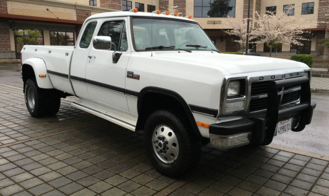 1993 Dodge Ram 3500  w350 dually 4x4 w250 2500 dodge cummins diesel