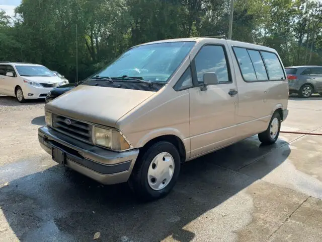 1993 Ford Aerostar XL