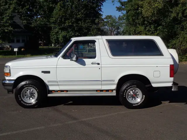 1993 Ford Bronco XLT