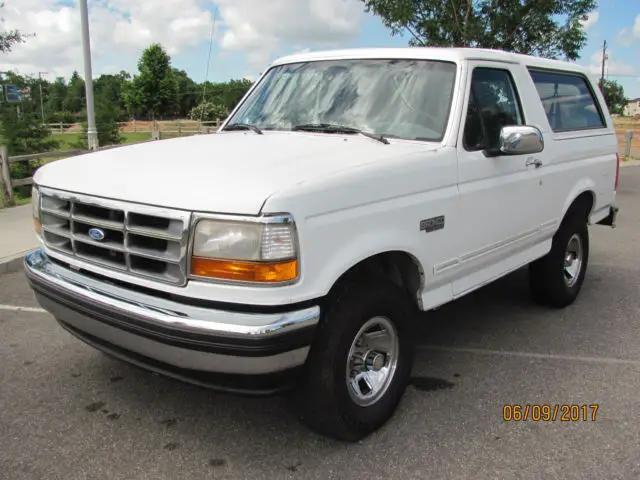 1993 Ford Bronco XLT