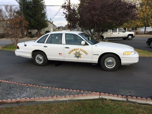 1993 Ford Crown Victoria Police Package Trim