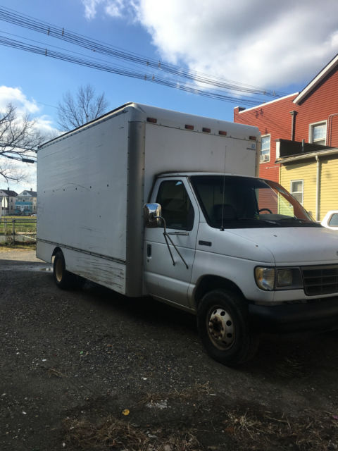 1993 Ford Econoline 50 Box Truck 7 5l V8 Ohv Engine 16v 14 Box With Ramp For Sale Photos Technical Specifications Description