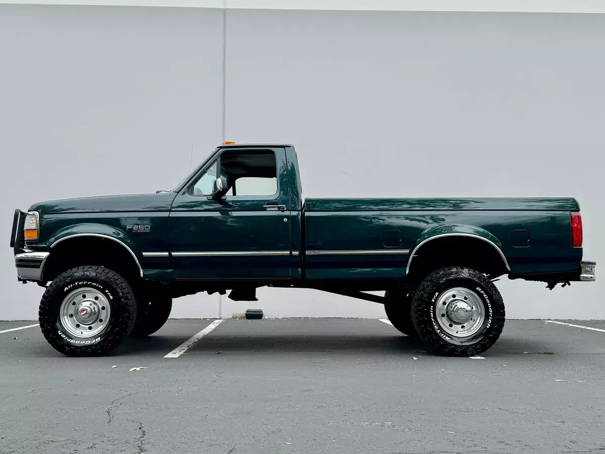 1993 Ford FORD,F250,4X4,7.3L,OTHER XLT HD 4X4 5-SPEED 7.3L DIESEL V8